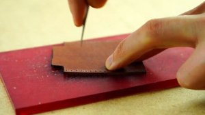 Кожаный чехол для зажигалки своими руками / DIY leather lighter case