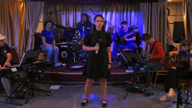 "Многая лета русской земле" - Саша Дроздова и Лиза Новикова смотреть онлайн