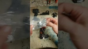 How to repair a Bosch GDX 18V-200 impact driver that won't change speed. selector buttons don't wor