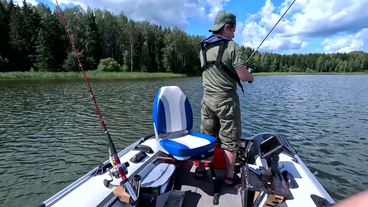 Выходные провели на Яузском водохранилище. Спокойствие, благодать. Отдыхаешь с душой