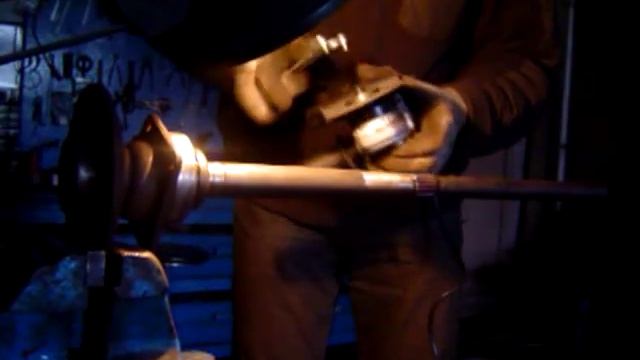 Нарезка шлицов на полуось на укороченный мост для мини трактора. смотреть онлайн