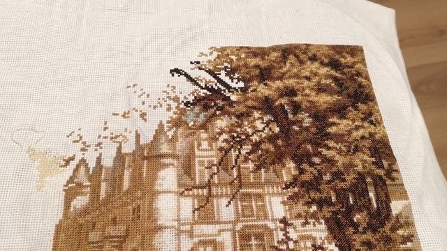 ВЫШИВАЛЬНАЯ НЕДЕЛЯ 25. #вышивкакрестом Готовая работа Маяк, продвижения по процессам#алиса #панна