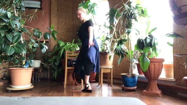 ДК Кленово Студия танца SТАНЦЫЯ Классика дома Занятие 1 смотреть онлайн