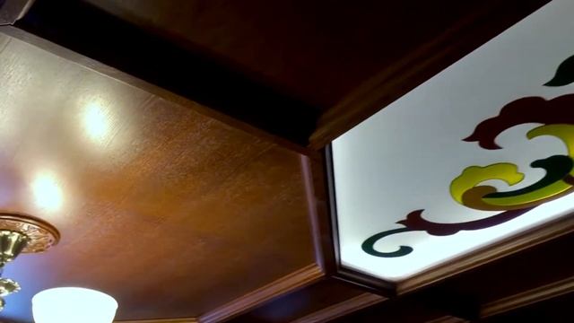 Обзор квартиры. Интерьер в классическом стиле. смотреть онлайн