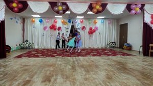 После ухода из зала. (как сюрпризный момент для родителей)