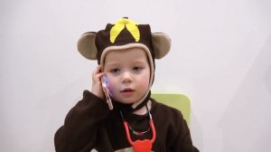 Five Little Monkeys Jumping On The Bed | Kids Songs & Nursery Rhymes | Gaby and Alex