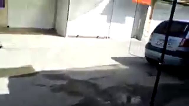 VLOG-жру пиццу и купаюсь в бассейне смотреть онлайн