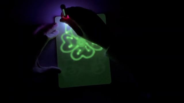 Уроки рисования светом на планшетах ЛЮМИ ЗУМИ смотреть онлайн