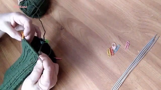 Манишка спицами схема/ Вязать реглан сверху вниз/ Связать манишку спицами/ Как прибавлять петли смотреть онлайн