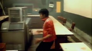 Michael Jackson - Beat It (Official Video)