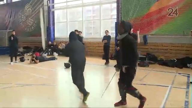 В Казани проходит фестиваль фантастики, толкинистики и ролевых игр «Зиланткон» смотреть онлайн