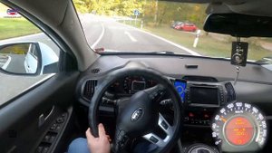 KIA Sportage 2.0crdi 184hp Test drive on Autobahn
