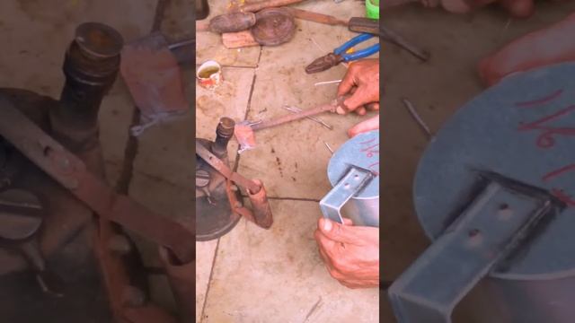 how to solder in tin vessels - Tinker work смотреть онлайн