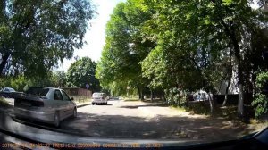 Болтается крепление