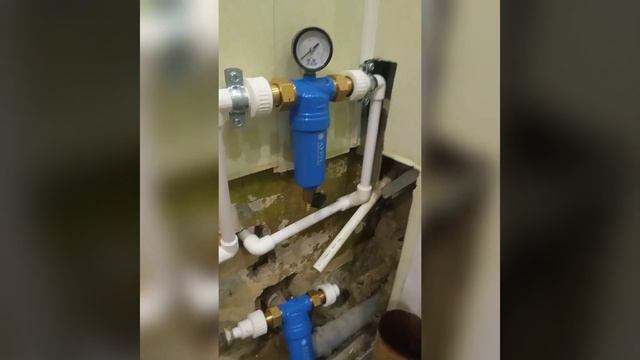 Монтаж самоочищающихся фильтров ХВС и ГВС.