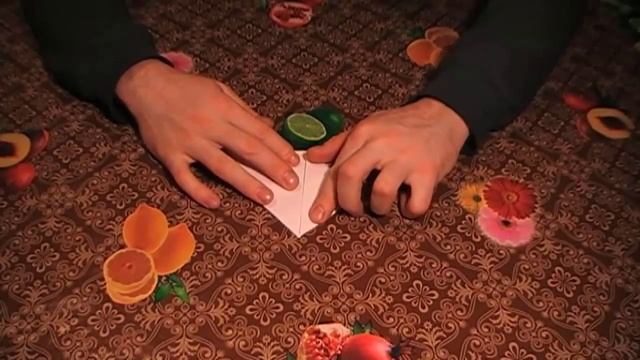 Как сделать ПРЫГАЮЩУЮ ЛЯГУШКУ из бумаги. Лягушка оригами своими руками. Поделки из бумаги смотреть онлайн