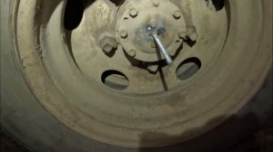 Митсубиши кантер,ставлю колпак от легковушки