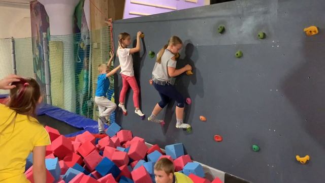 Как Евидяшка отметила свой 8 ДР??? #Евидяшки #ЕваРозанова #др #дрЕвидяшки смотреть онлайн