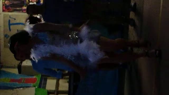 SHOPIA IN ARISA CON LE SORELLE S...MARINETTI смотреть онлайн