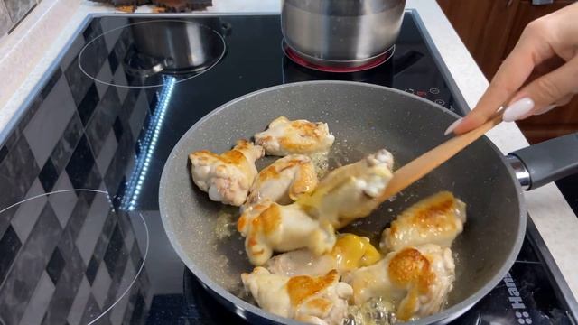 Курячі КРИЛА у СОЄВО-МЕДОВОМУ Соусі за 20 хвилин! Неймовірно просто та смачно! смотреть онлайн