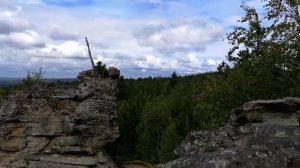 Россия, Пермский край, Гремячинский городской округ, скалы-останцы Каменный город