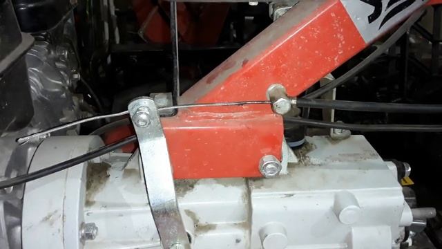 Легкий выжим сцепления на мотоблоке Угра