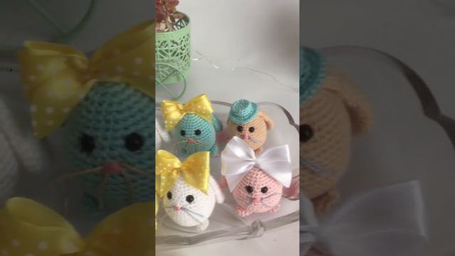 Easter bunny crochet pattern - eggs