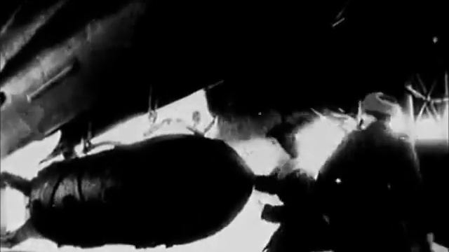 Сталинец С-60 трактор. На службе в ВВС РККА. (1944). смотреть онлайн