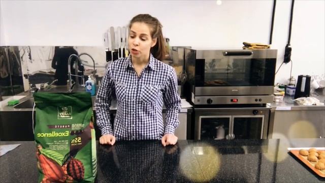 Шоколадный крем для профитролей