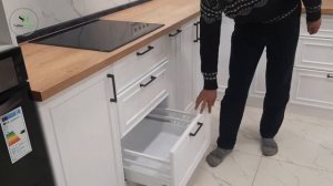 П-образная кухня в скандинавском стиле/ Кухонный гарнитур 2021/ Неоклассика/ Белый супермат/