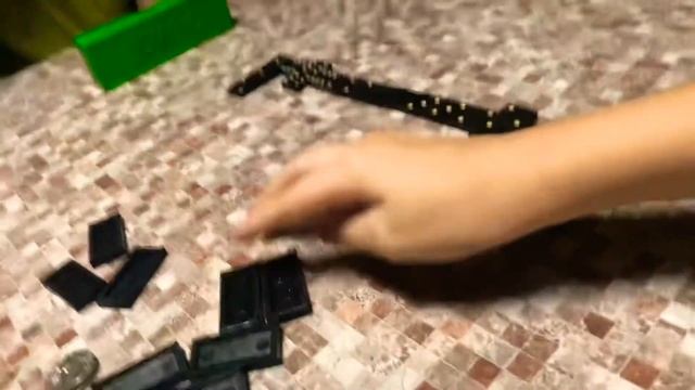 Играем в домино! Ужас смотреть онлайн