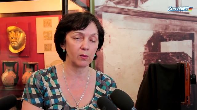 Керчь: Под Керчью найдена античная золотая серьга с головой льва смотреть онлайн