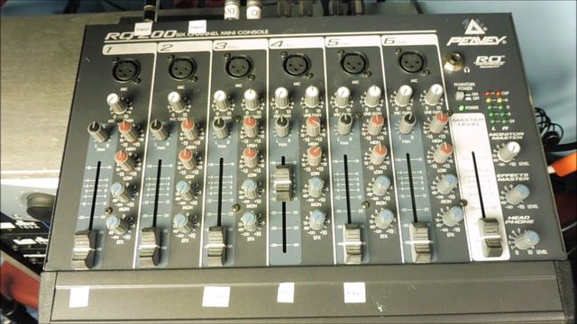 Peavey RQ200 6-Channel Mixer Console - Video Overview