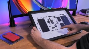 Grid Studio: iPhone in a FRAME!! | The perfect tech gift?