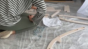 Сборка складного стула из фанеры