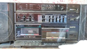 Улов с "Барахолки", искал кассету "Протон", взял "SANYO C33"