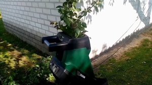 Измельчитель садовый Iron Angel ES 2500