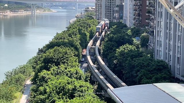 The Largest Monorail System in the World: Chongqing, China 2023 重庆单轨列车 смотреть онлайн
