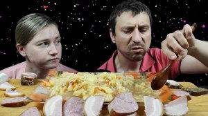 МУКБАНГ СОЛЯНКА И МЯСНАЯ НАРЕЗКА | MUKBANG SOLYANKA AND MEAT CUTS #solyanka #mukbang #asmrrussia