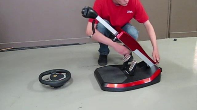 Thrustmaster Ferrari Wireless GT Cockpit 430 Scuderia Edition.wmv смотреть онлайн