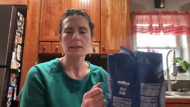 Our Point of View on Lavazza Super Crema Whole Bean Coffee From Amazon смотреть онлайн