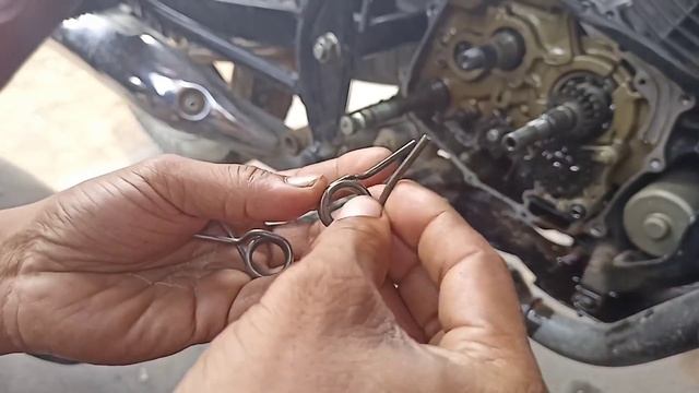 Honda dream Yuga 110 gear problem