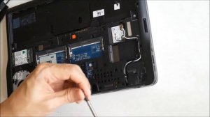 Dell Latitude E7240 Disassembly to access RAM, SSD, Keyboard, wifi and others