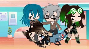 я веселый таракан я бегу бегу бегу