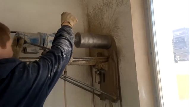 Бурение бетона алмазной коронкой Mittel