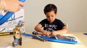 ZURU METAL MACHINES ROAD RAMPAGE UNBOXING!! | Moes Toys