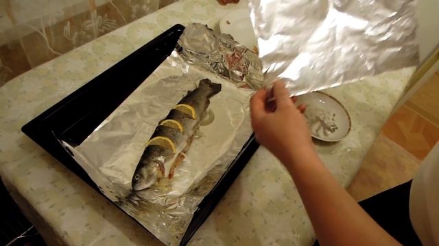 Как запечь форель в фольге в духовке, рецепт