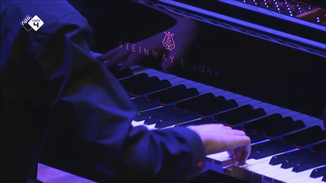 NPO Radio 4 Prijs: Lisa Jacobs en Jorian van Nee смотреть онлайн