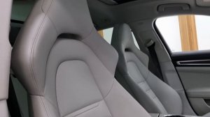 2022 Porsche Panamera Platinum