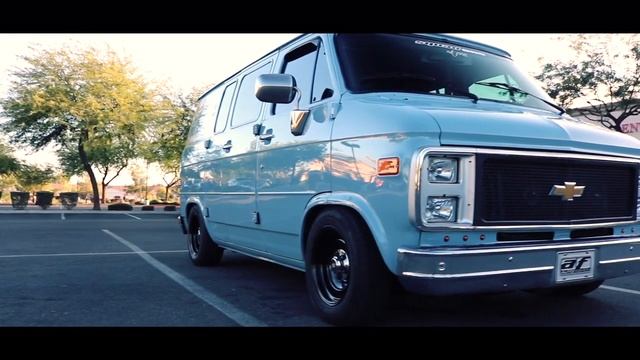 SquadOne Chevy Van смотреть онлайн